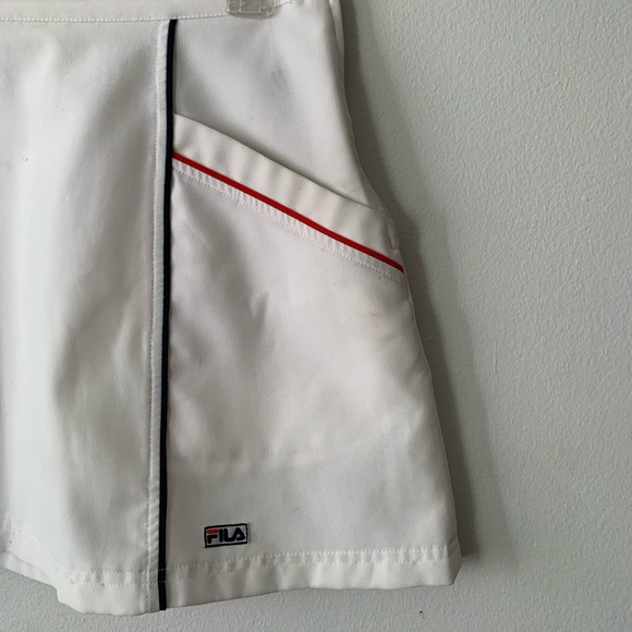 Vintage White Fila Skirt (with pockets!) 🎾 - Picture 2 of 4